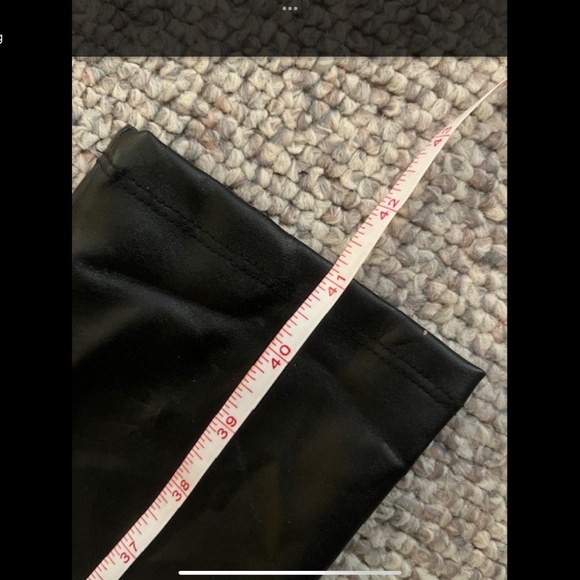 Faux leather skinny pants - Picture 4 of 4